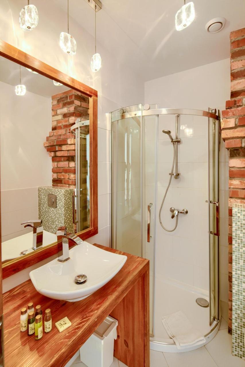 Hostal Folwark Białych Bocianów Kamionka  Exterior foto